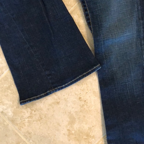 True Religion Jeans - Picture 7 of 7